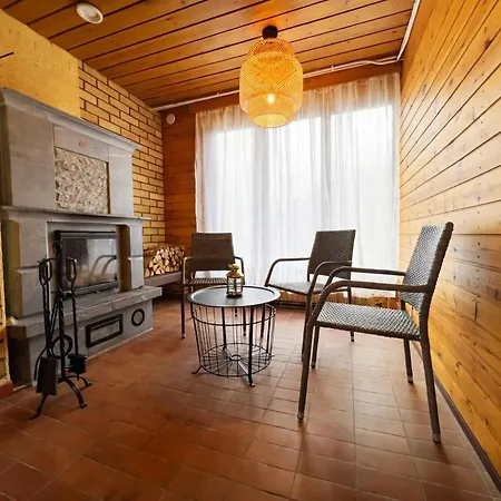 Relaxing Riverside House With Sauna & Fireplace 펜션 *